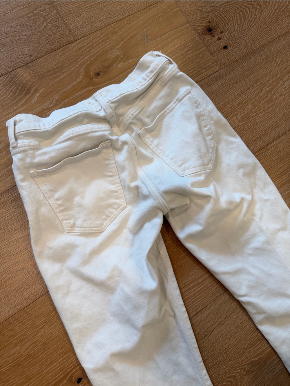 Agolde • Toni Mid Rise Jeans - Picture 7 of 9